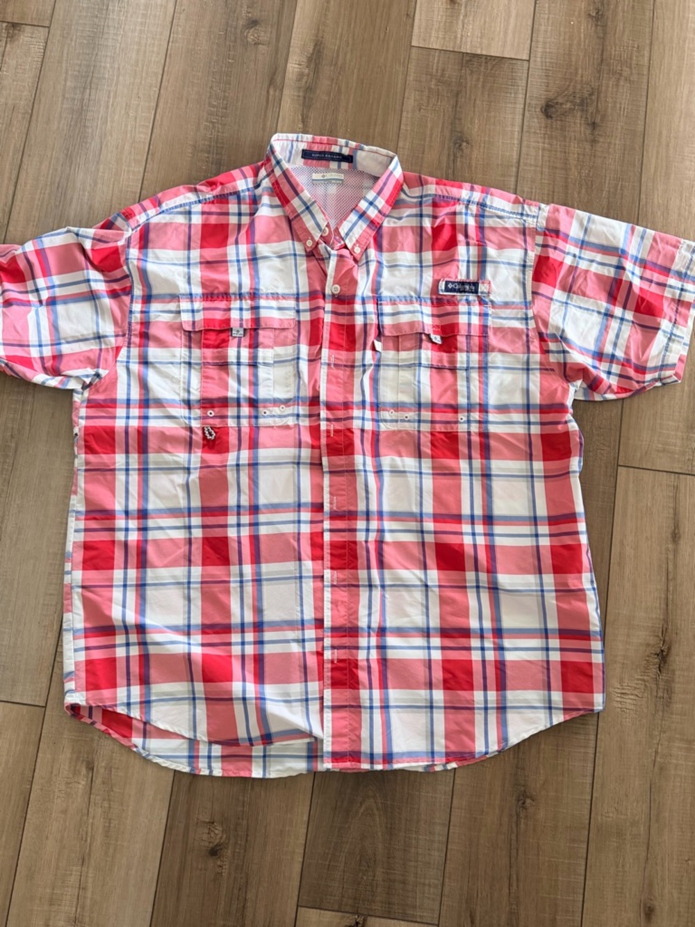 Columbia Men's Red, White and Blue Plaid Short-Sleeve Button-Down Shirt